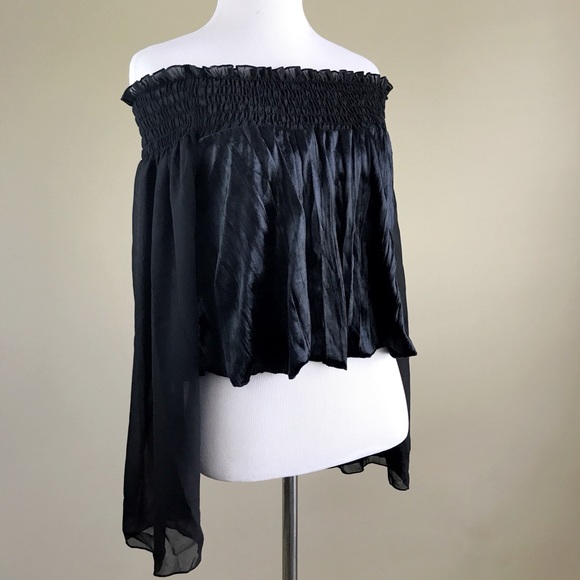 Band of Gypsies off the shoulder flare sleeve top - Picture 3 of 7